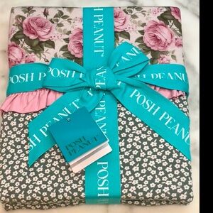 Posh Peanut Ruffled Patoo Blanket